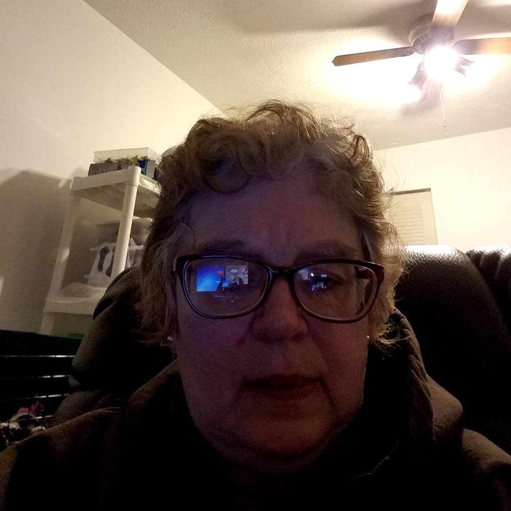 Meet your Posher, Phyllis